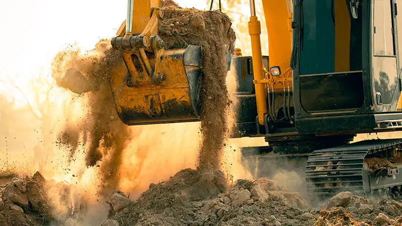 Dogan Tiefbau Bagger bei Erdarbeitehn